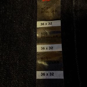 Levi’s 505 REGULAR 36x32